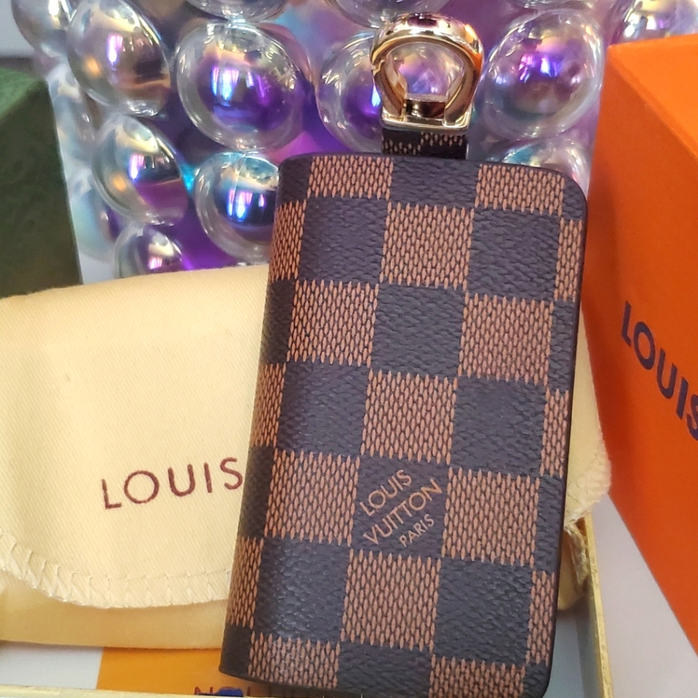 High- quality brown checkered Inspired keychain, purse charm
